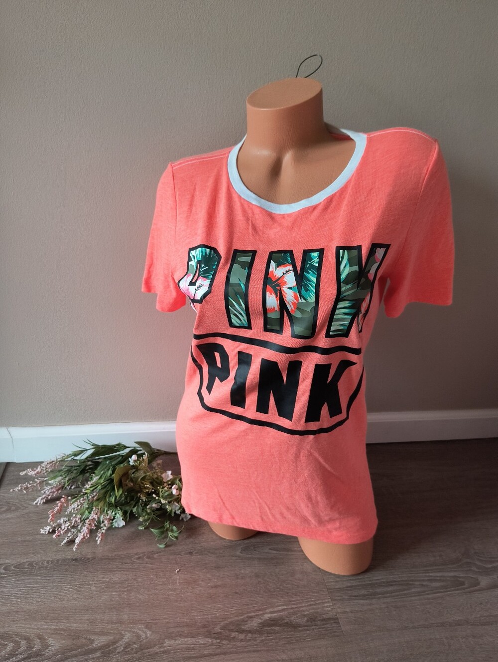 Women's PINK By Victoria's Secret Coral Orange Graphics Oversized Tshirt Size S